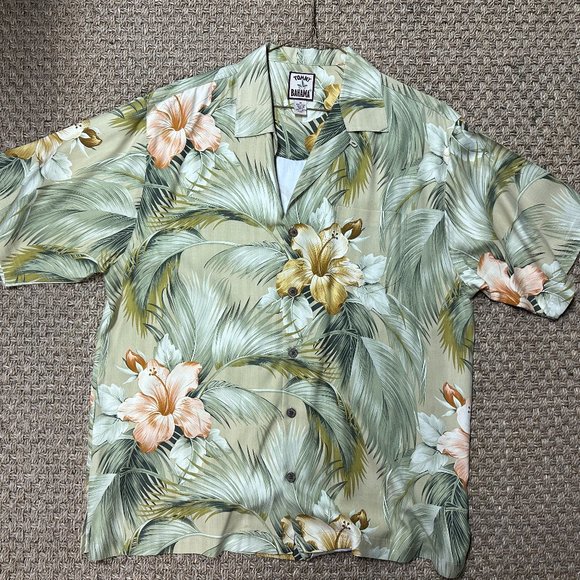 TOMMY BAHAMA HAWAIIAN SHIRT - Picture 1 of 6